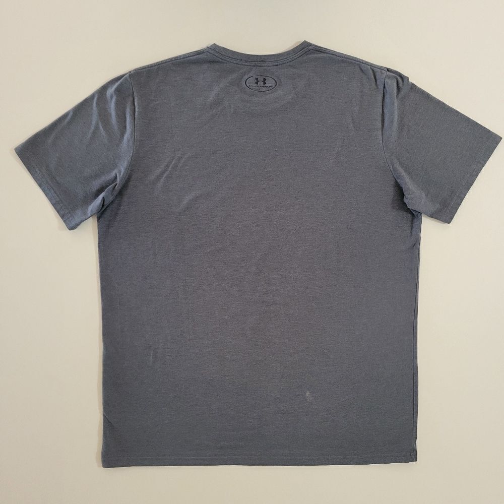 Under Armour Men's Gray Patriotic Heatgear Loose Fit Short Sleeve Tee - Picture 10 of 13